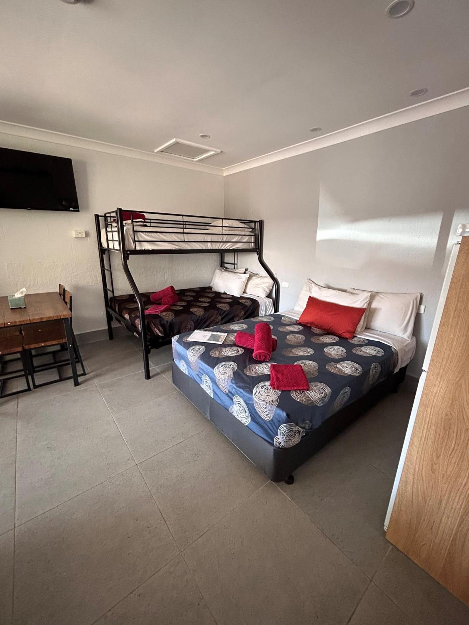 Beagle Hotel Катерін Екстер'єр фото